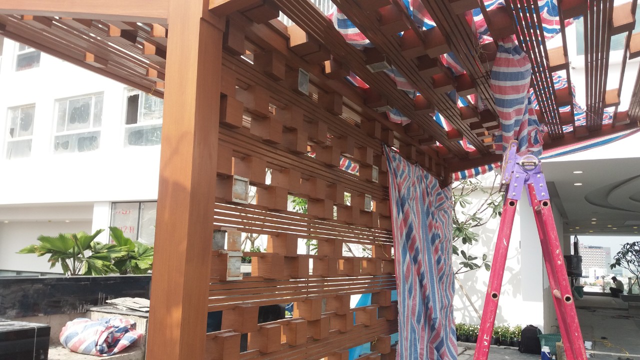 Lam Pergola