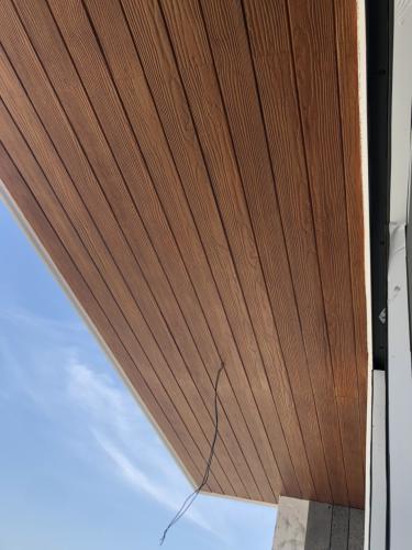 Conwood Lath 4″cut/8mm ( vân gỗ )